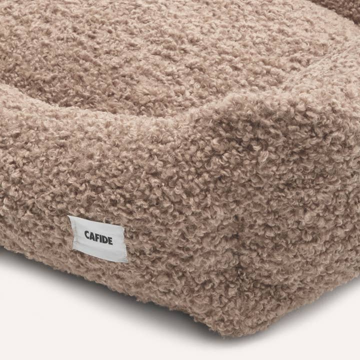 CAFIDE - Wholesale Pet Bed - Dog - Beige Sheepdog Bed, Snozy