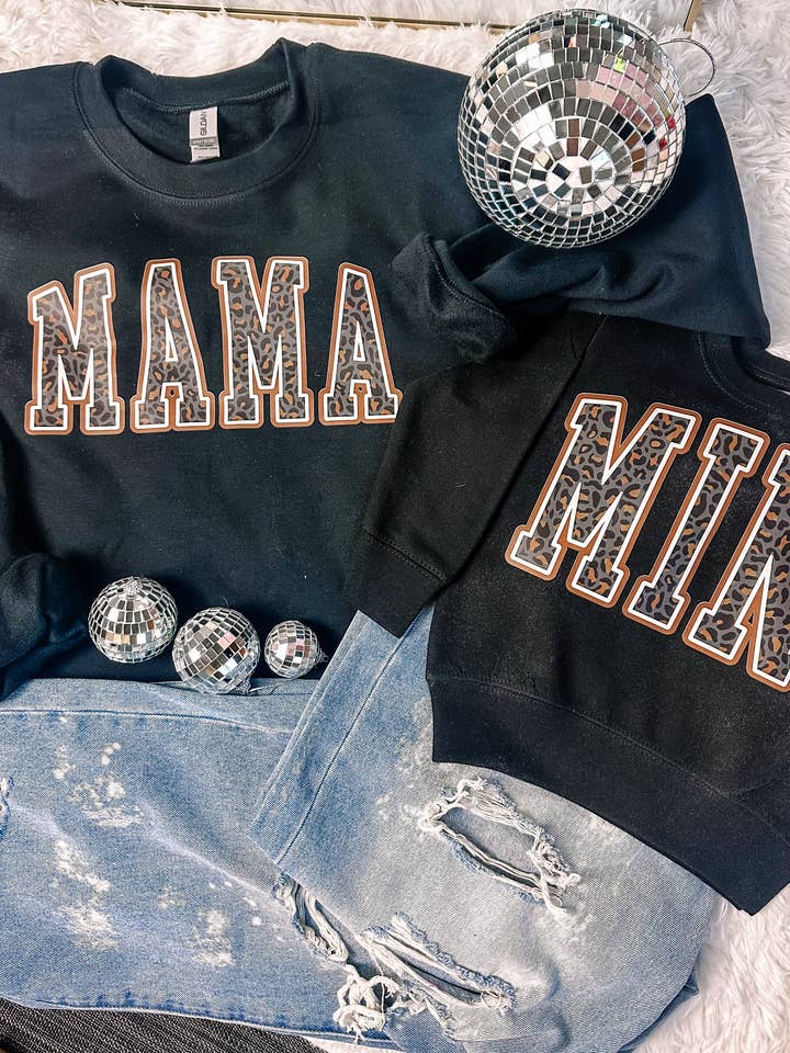 ZZ Threadz - Vente Coffret maman et moi - Sweatshirts assortis maman et mini avec motif léopard