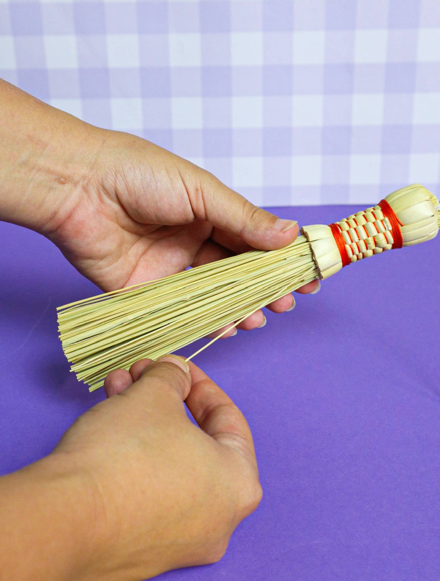 Venus Moon - Wholesale Kitchen Tool/Gadget - Traditional Amish Cake Tester – Handcrafted Baking Tool1