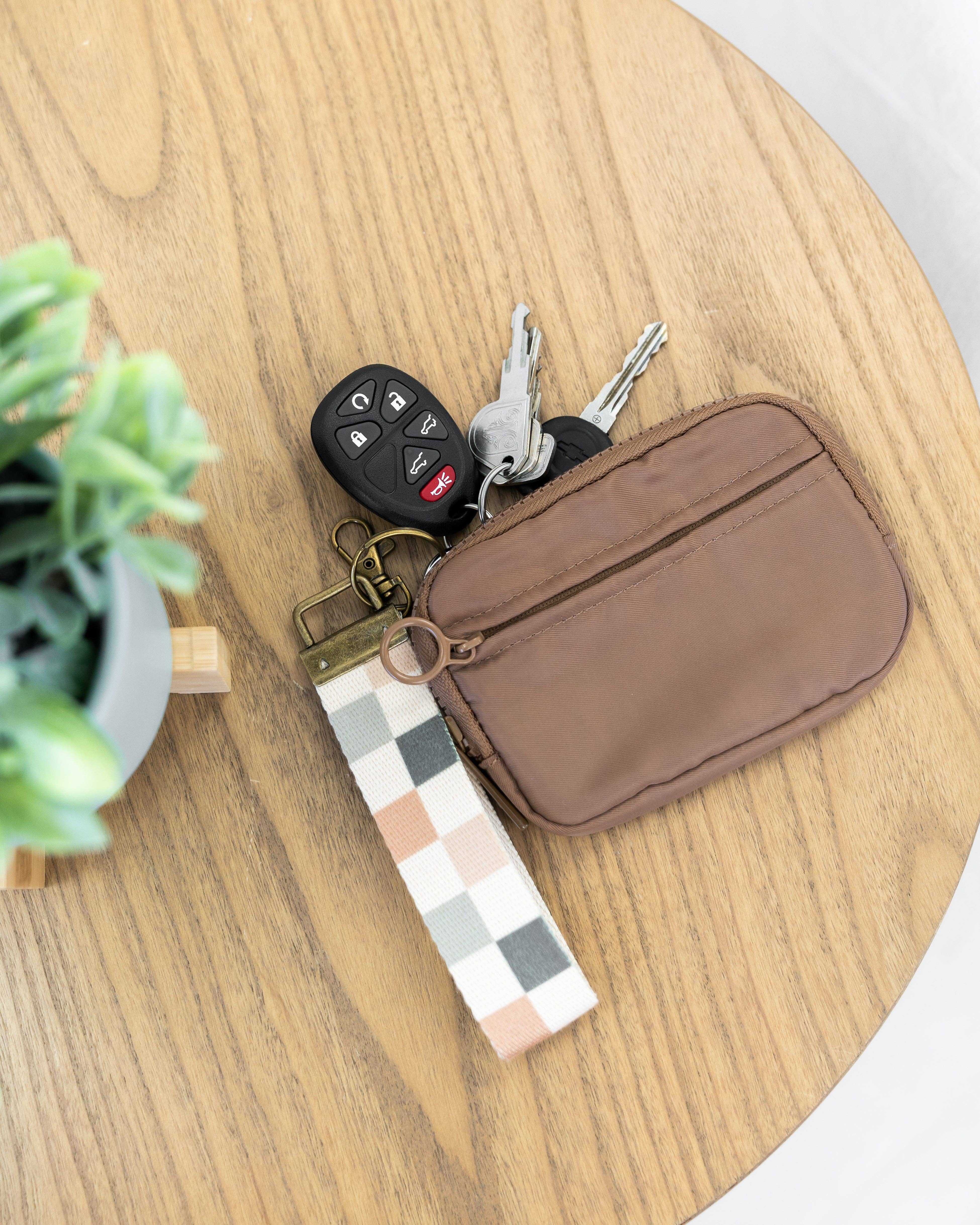 Frederick Family Co. - Wholesale Wallet - Women's - Keychain Wallet with Wrist Lanyard, Compact Card Holder 6