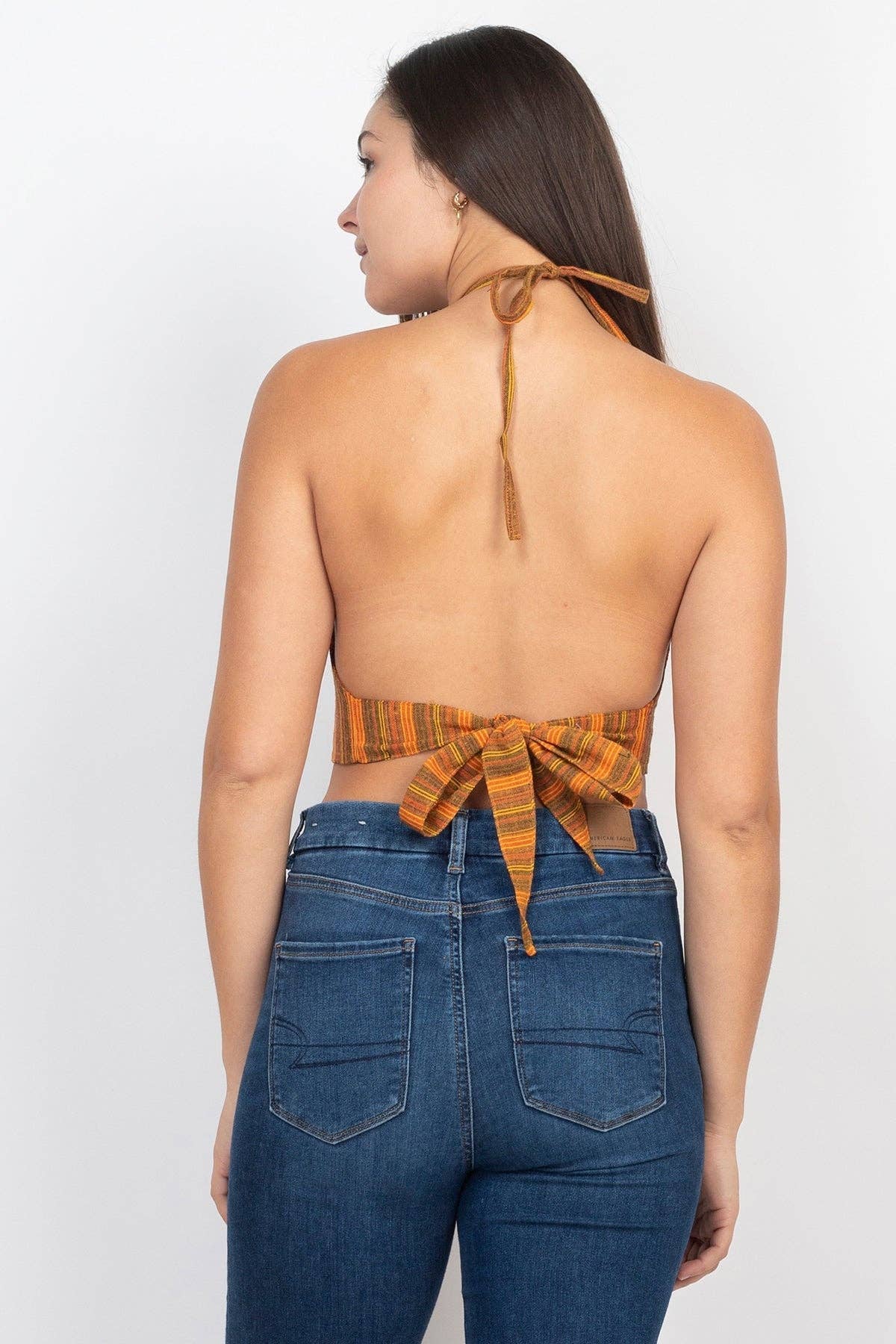 Lakhays Collection Inc. – Großhandel Bluse – Damen – Neckholder-Top mit Pilzstickerei9