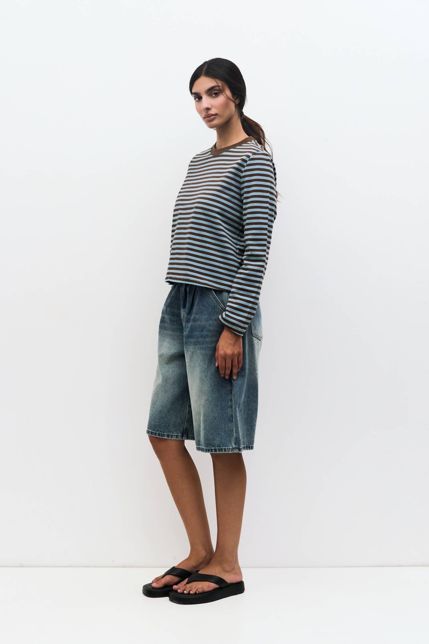 MOD REF - Wholesale T-Shirt - Women's - The Kathleen Top | Women's Striped Long Sleeve T-Shirt

14