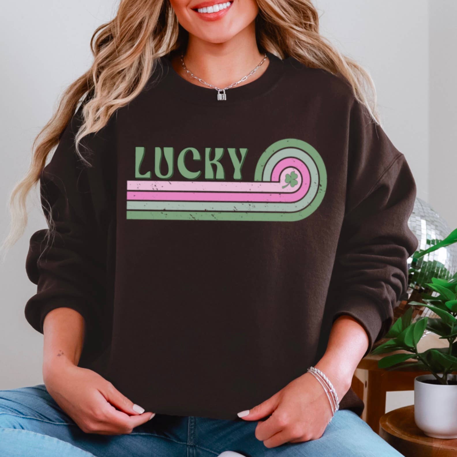 Shoppe SHC - Vente Sweat-shirt à imprimés – femme - Sweat-shirt ras du cou graphique chanceux de la Saint-Patrick12