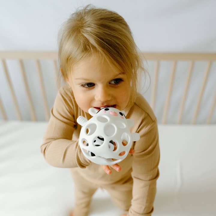 Peaks & Valleys Baby - Venta al por mayor Mordedor - Bebés - Millie la Vaca - Juguete mordedor y sonajero para bebés2