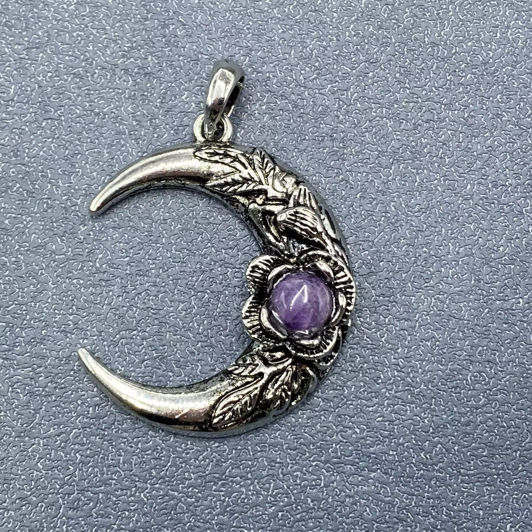 Mio Queena – wholesale Spiritual stone/crystal – Vintage Inlaid Stone Rose Moon Charm Pendant - CS/MS1