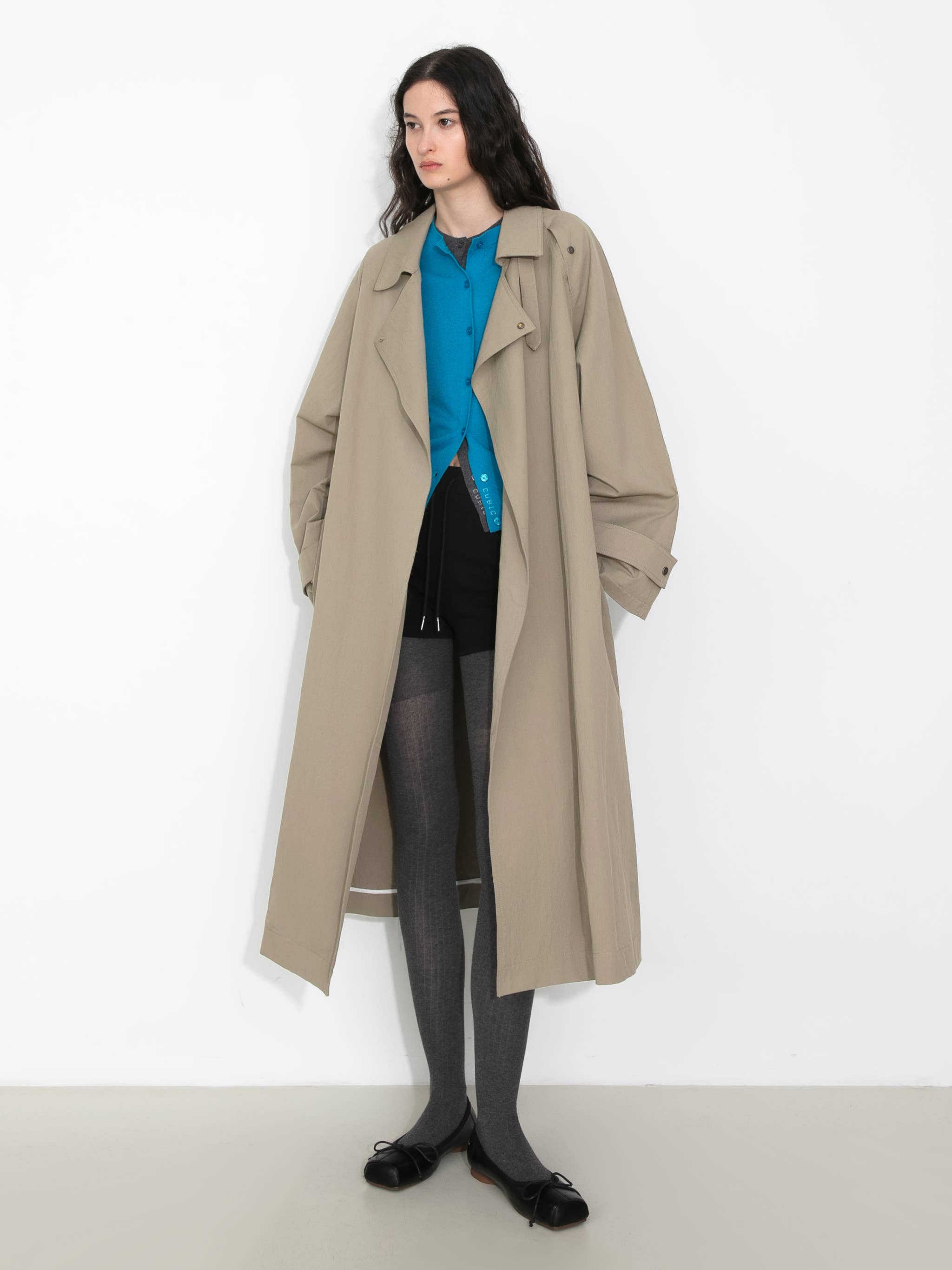 CUBIC - Wholesale Trench Coat - Women's - Oversized Large Lapel Long Trench Coat14