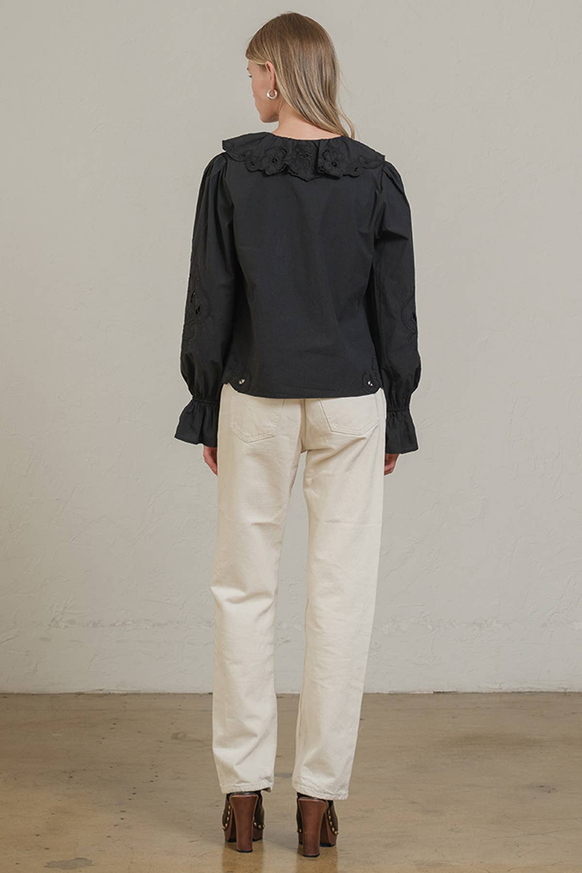 RAISONNEL - Vente Chemisier – femme - Blouse à volants brodée - RT10397