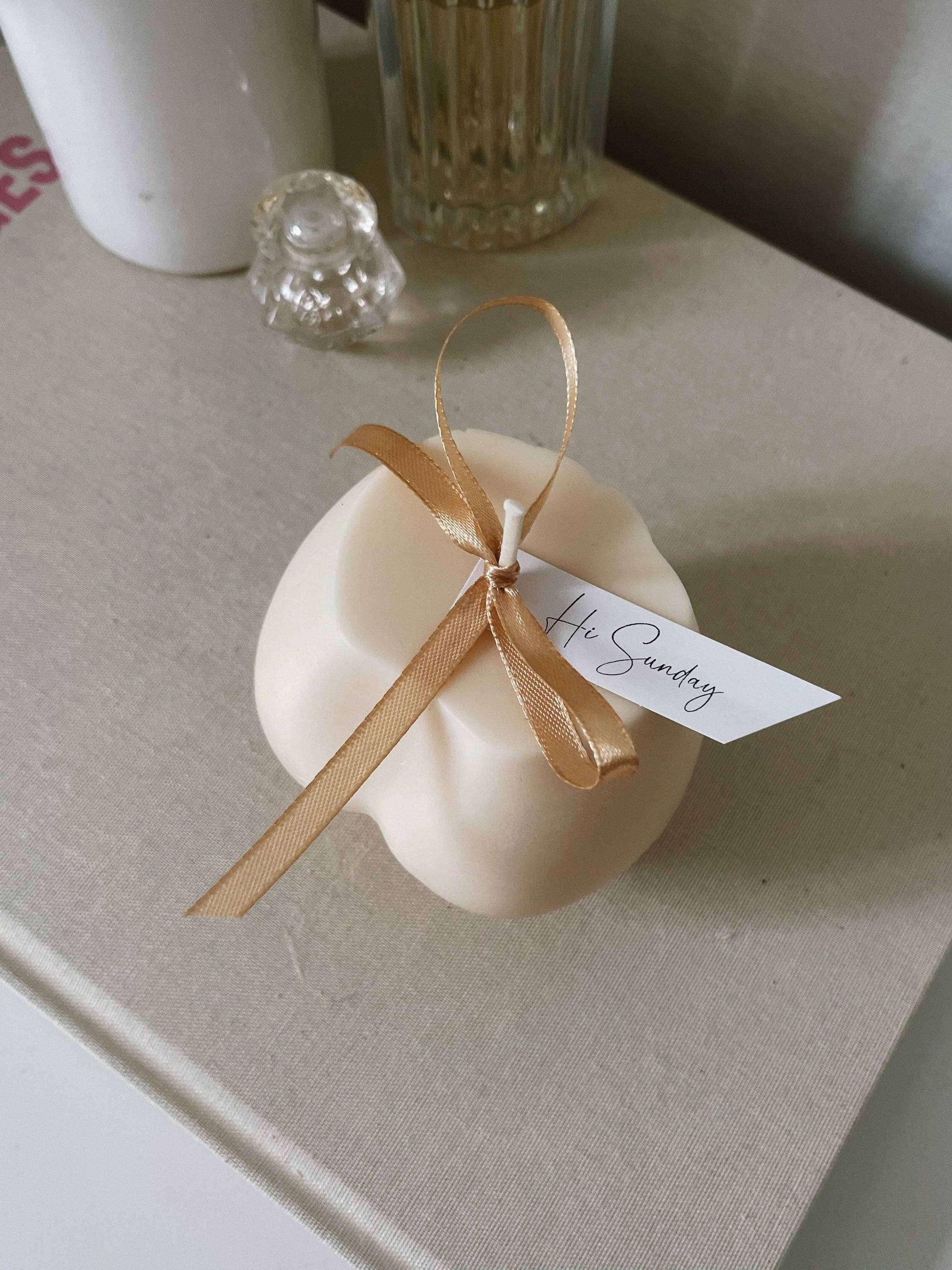 Hi Sunday Collective - Wholesale Novelty Candle - Madison Honey Bourbon Scented Novelty Candle3