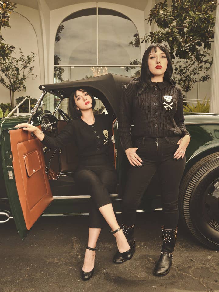 Mischief Made – Pulôver - Mulher por atacado – Camisola Collared MM Skull MN Cropped em Preto2