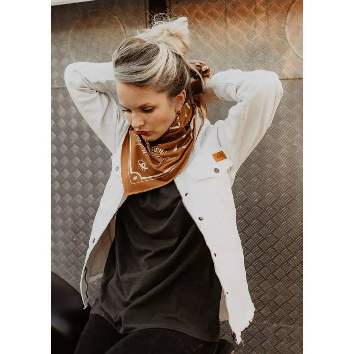 WILDUST - Wholesale Scarf - Women's - MOTORCYCLE SCARF - MOTO THERAPY CAMEL4