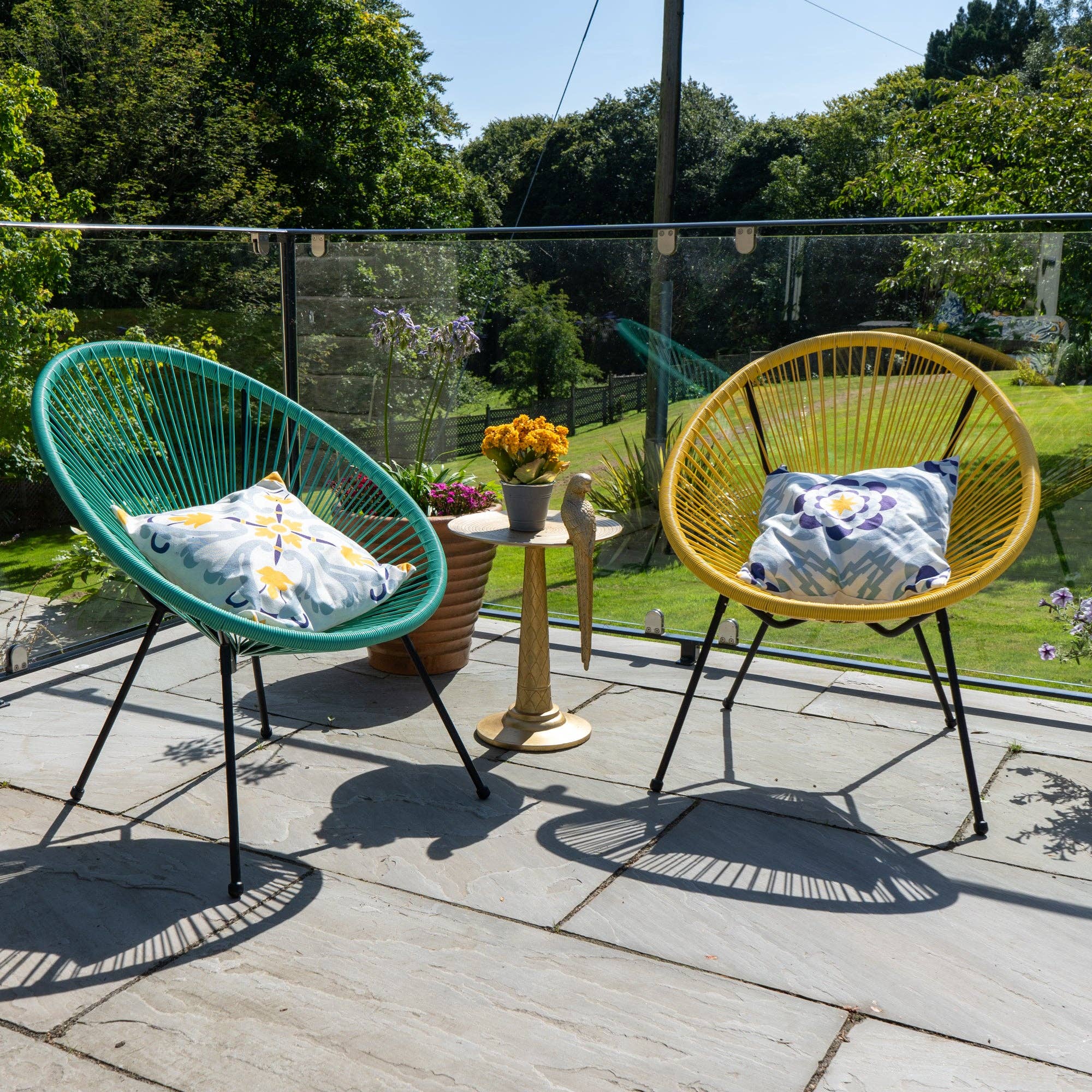 Candlelight Products Ltd – wholesale Chair – Egg Chair - Green 1PK4