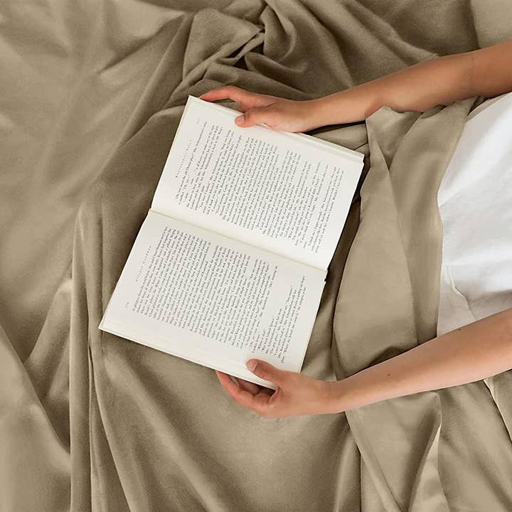 CGK Unlimited - Wholesale Sheet Set - Cotton 1000 Thread Count 4 Piece Sheet Set9