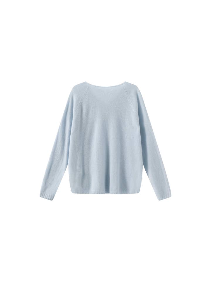 CUBIC – wholesale Knitted jumper – Women′s – ONE BY CUBIC Boxy 100% Sheep Wool Knitwear Jumper1