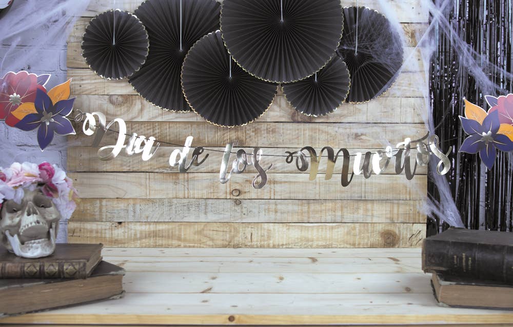Tim&Puce Factory - Vendita all'ingrosso Bandierine/Ghirlande - GHIRLANDA A FORMA DI LETTERA DIA DE LOS MUERTOS, 2 M1