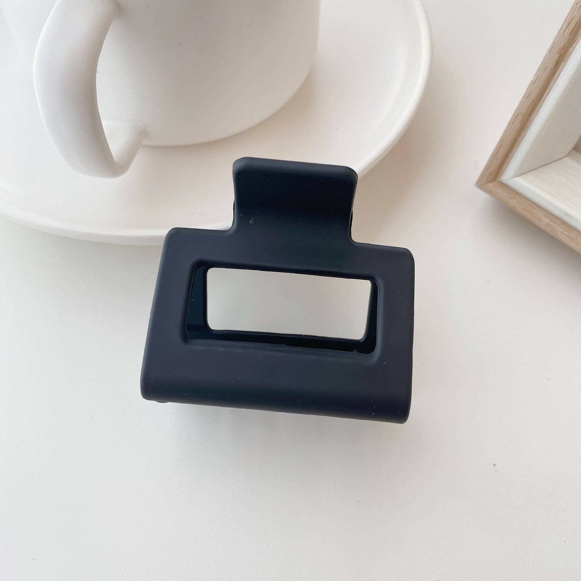 Avenue Wholesale - Wholesale Hair Clip - Women's - Small Square Claw Clips in Matte Black Pack of 2