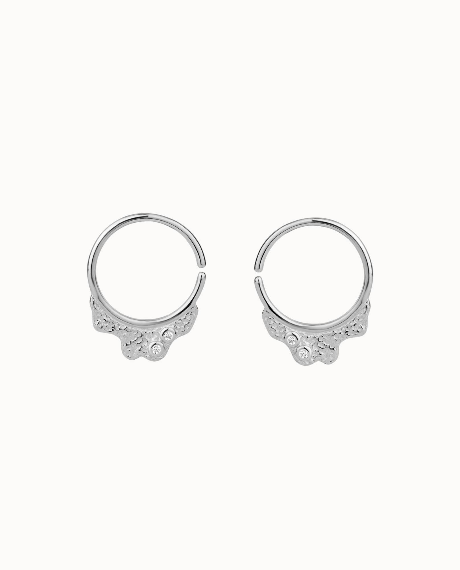Nava Copenhagen - Wholesale Huggie Earrings - Manami Earrings - Silver
