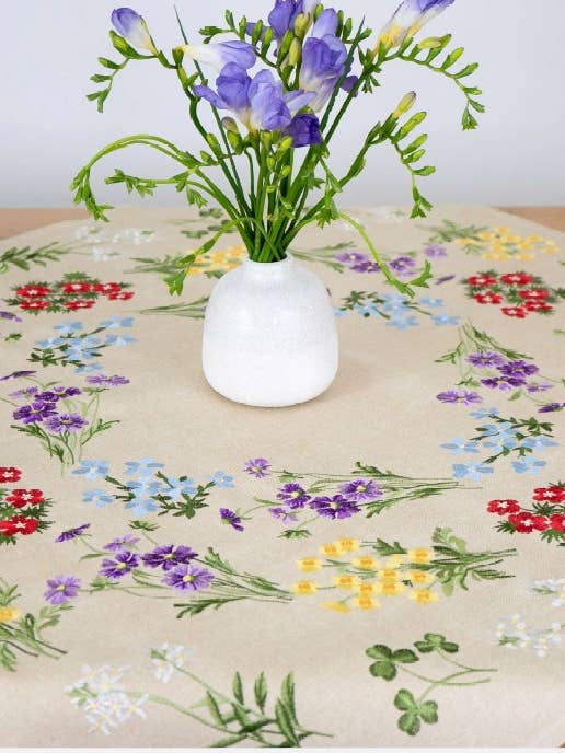 Floral Borders Tablecloths for wholesale by Samuel Lamont and Sons