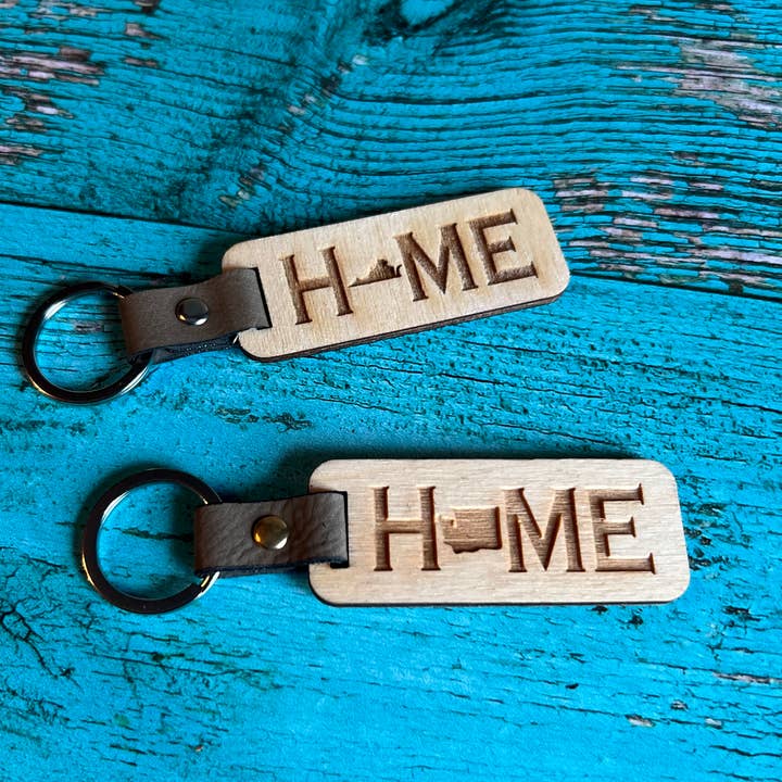 Chamness' Crafty Corner - Wholesale Keychain - Unisex - Keychain with Leather StrapĀ 2