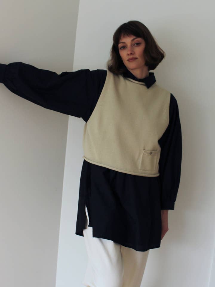 Na Nin – wholesale Outerwear Vest - Women’s – Milo Pima Cotton Vest5