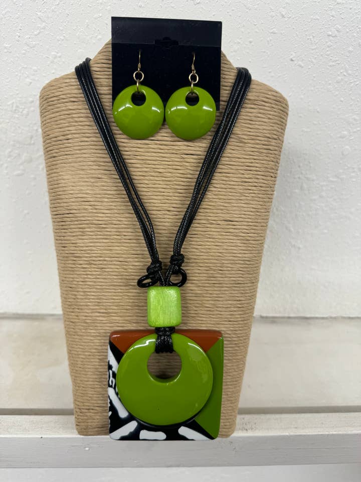 FOUR STRANDS BLACK ADJUSTABLE WAX CORD WITH ROUND AND SQUARE for wholesale by International Duru's