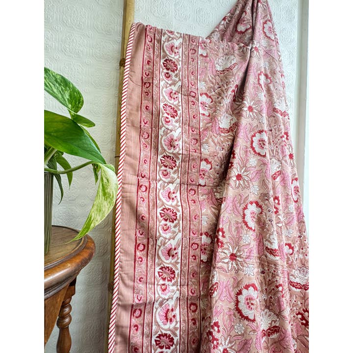 Essential Designs London – wholesale Throw blanket – Pure Soft Cotton Indian Floral Dohar Pink White Red 4