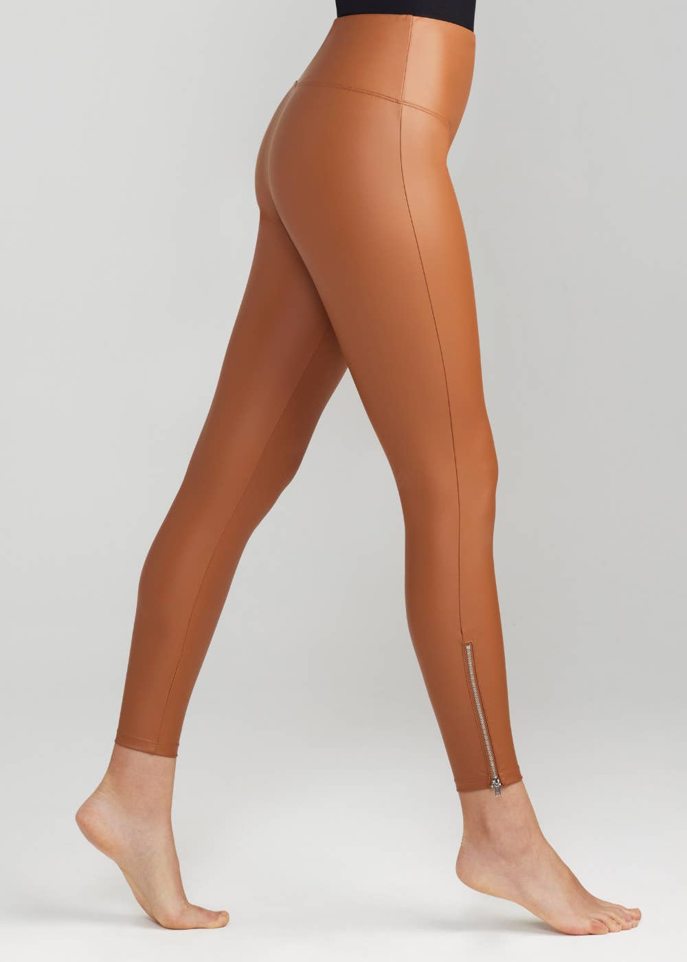 Yummie - Wholesale Fashion Leggings - Women's - Faux Leather Shaping Legging w/ Side Zip - Plus Sizes Avail12