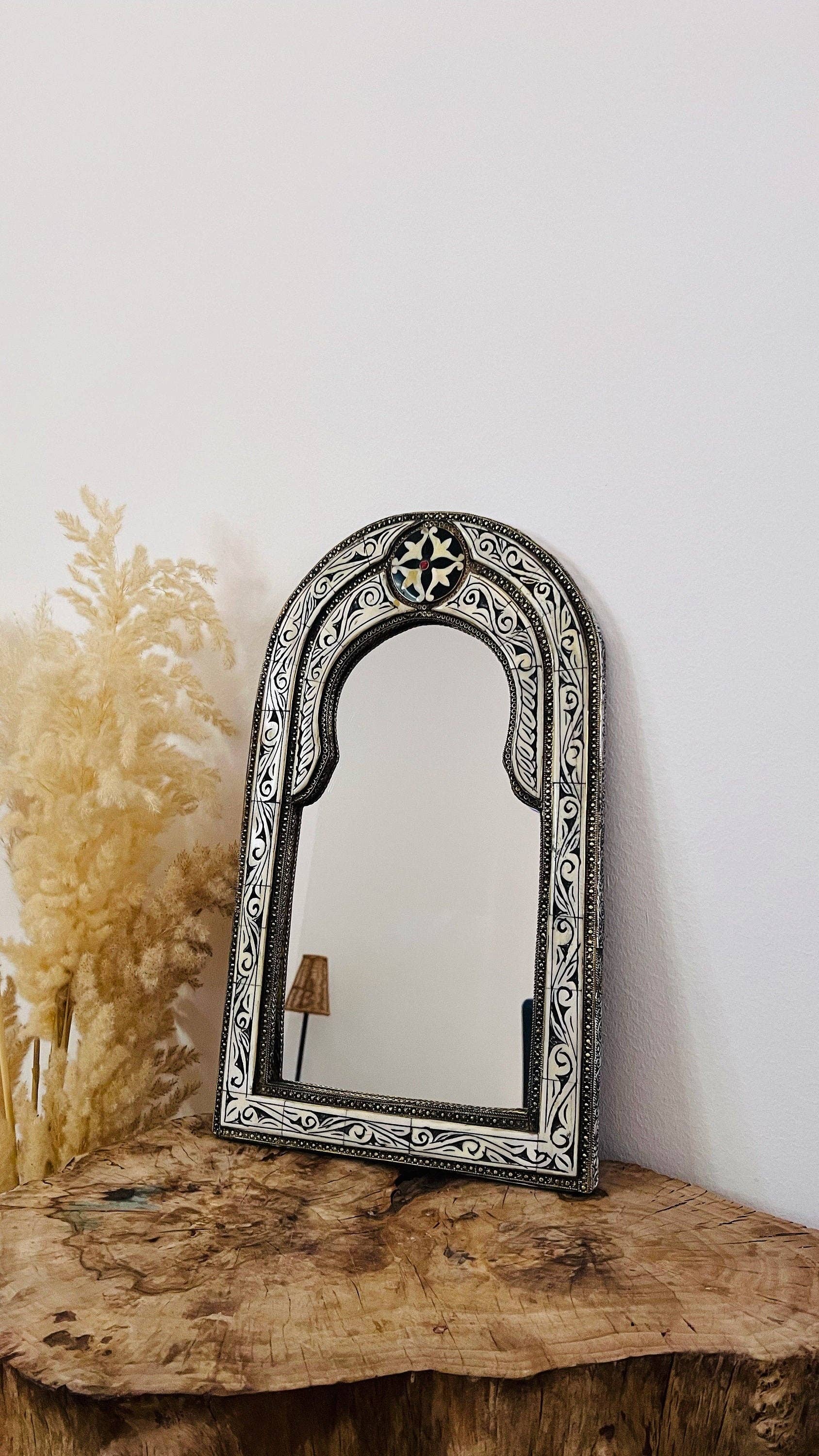 Palmeraies – wholesale Wall mirror – Vintage Moroccan Arch Mirror - Bone Inlay Antique Mirror7