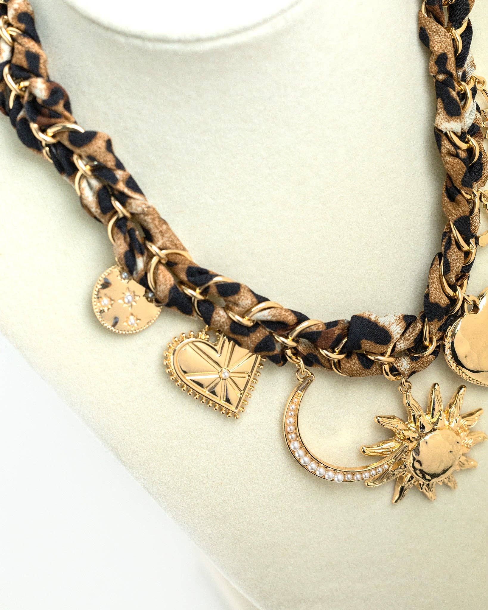 Sessori - Wholesale Pendant/Charm Necklace - Leopard Scarf Chain Large Charm Necklace2