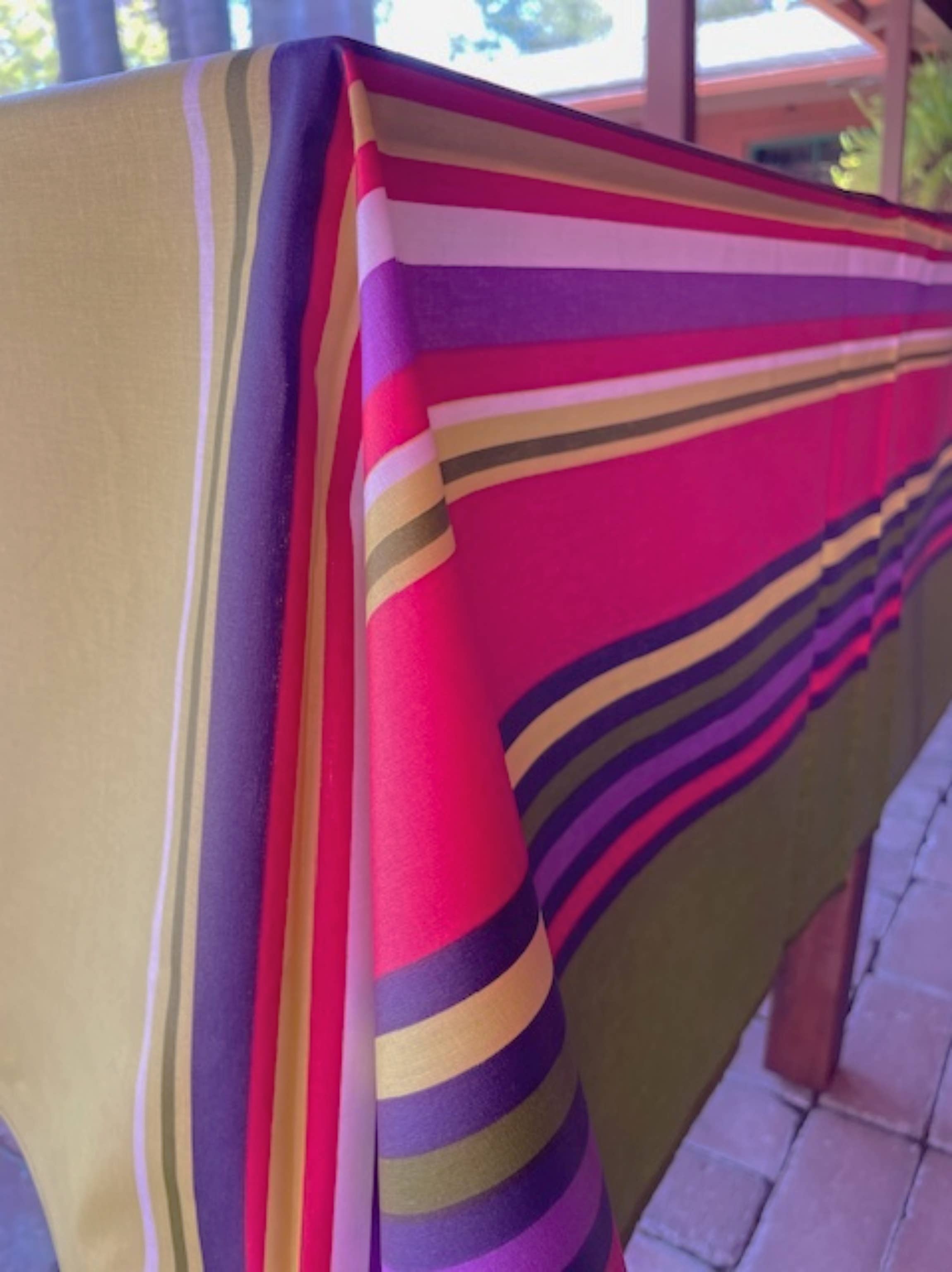 La Maisonnette – Engroshandel Dug – Fransk Dug Stribet Baskisk Belagt Dugkollektion3