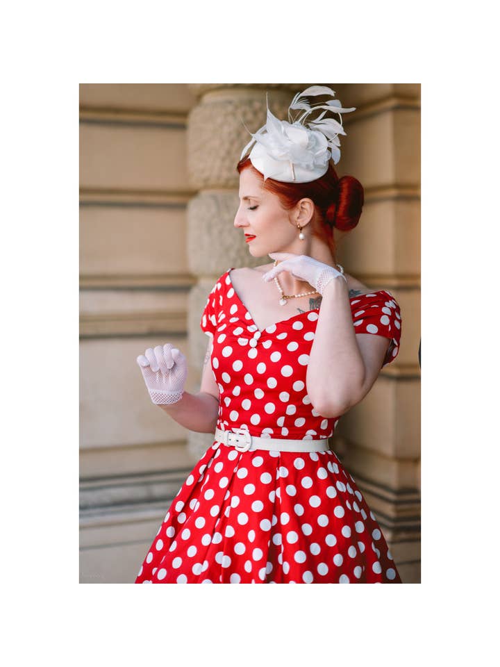 Dolly & Dotty – wholesale Dress – Women's – Vintage-Inspired Swing Dress in Red & White Polka Dot