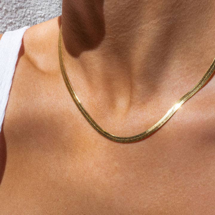 Luv AJ – Engroshandel Led/kæde halskæde – Classique Herringbone-kæde - Guld1