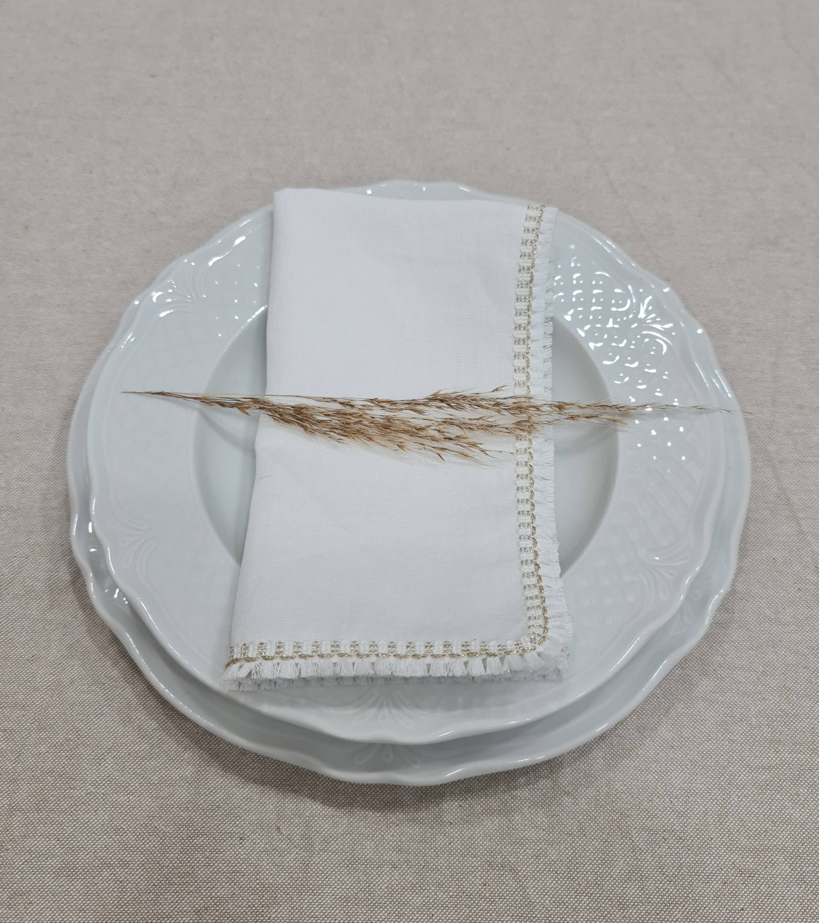 Lunaria Lab - Vente Serviettes de table en tissu - Serviettes en lin pur modèle Frange3