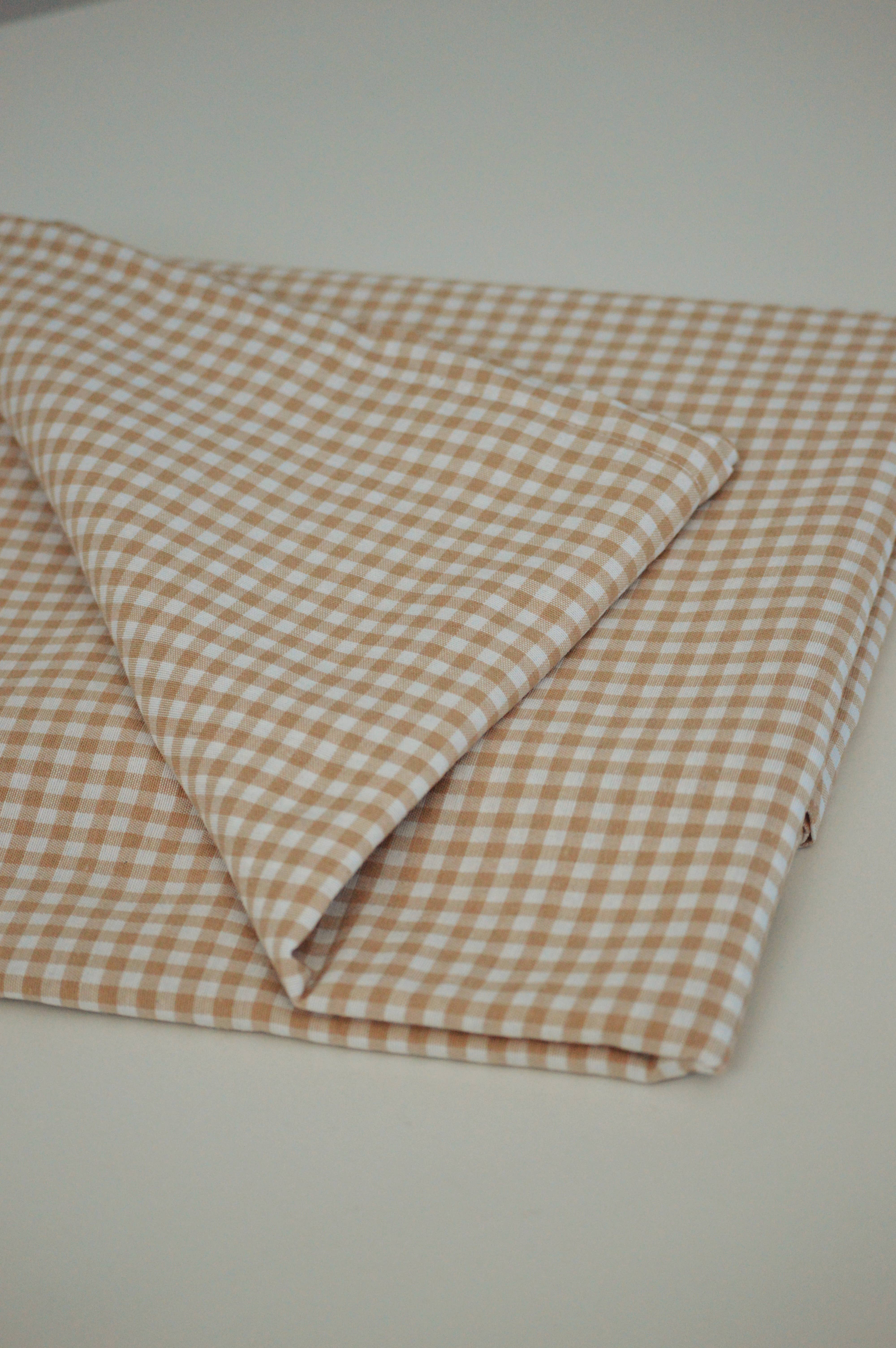 Huca Home - Wholesale Tablecloth - VICHY CALDERA STAIN RESISTANT TABLECLOTH2