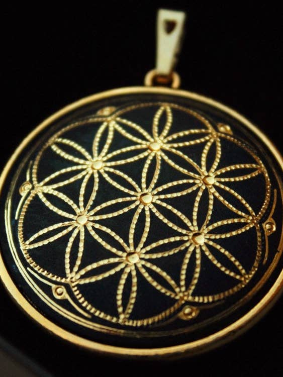 Ciondolo damasceno fatto a mano con oro del fiore della vita per la vendita all'ingrosso da parte di Togashi Damasquinos