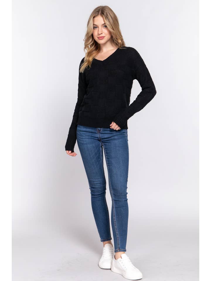 Active Basic | Active USA - Wholesale Knit Sweater - Women's - Long Sleeve V-neck Texture Sweater