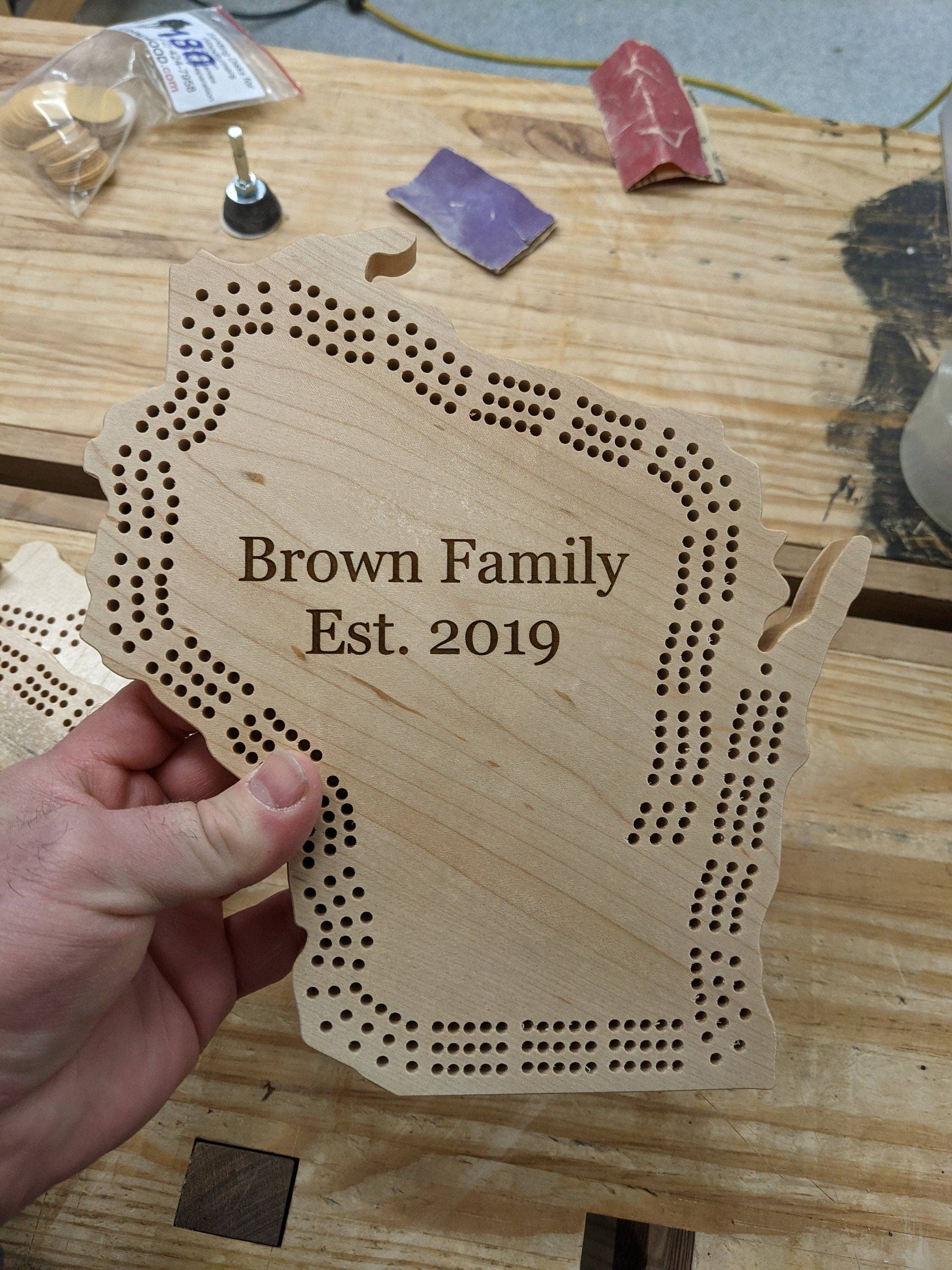 Arts and Craftsmanship - Venta al por mayor Juegos de cartas - Tabla de críbbage para viajar a Hawái, Hawái, Hawái, Hawái, Hawái, Hawái, Hawái, Hawái, Hawái, EE. UU , ¡Incluye tarjetas y clavijas!5