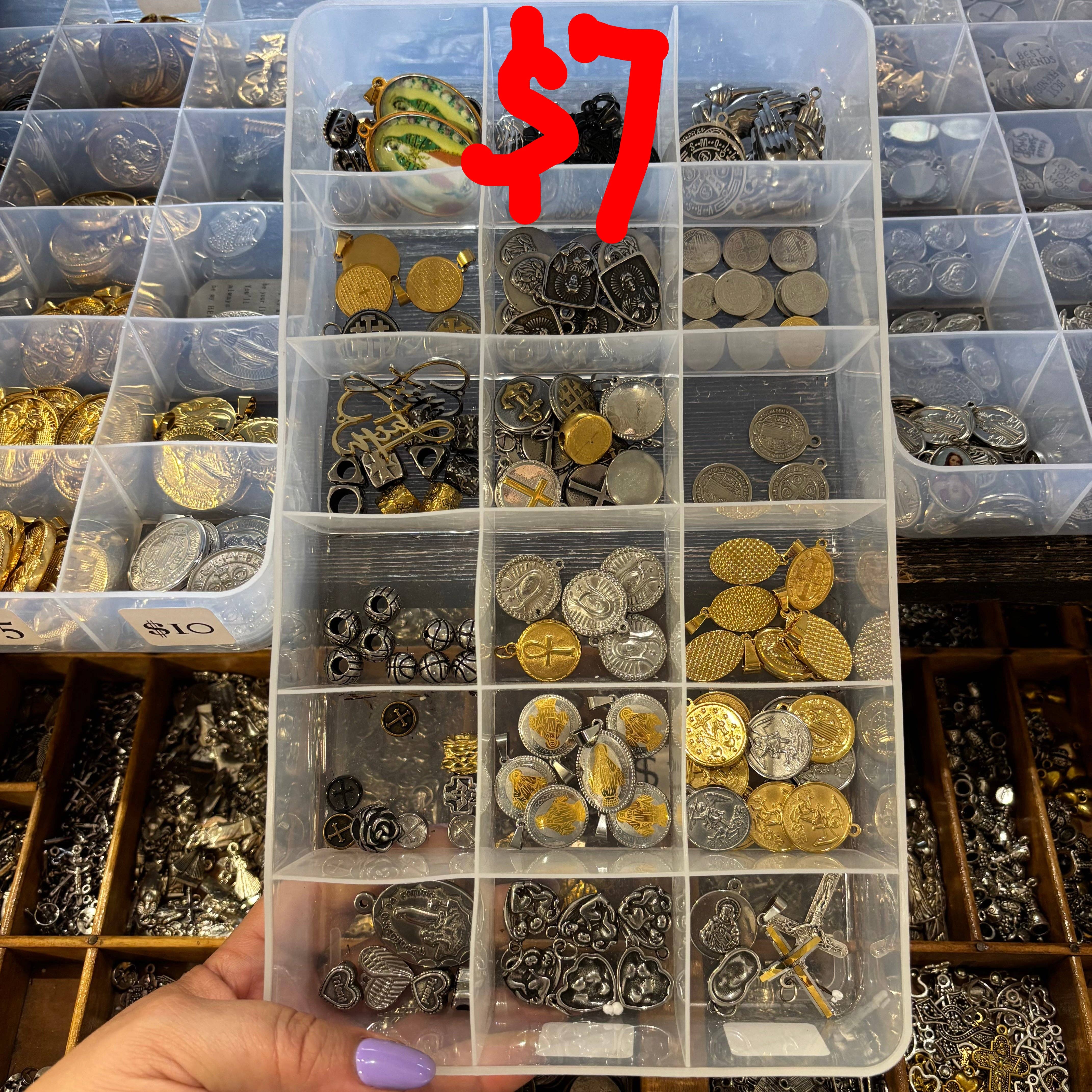 Love and Honor Jesus LLC – Engroshandel Armbånd med vedhæng – Charm Bar13