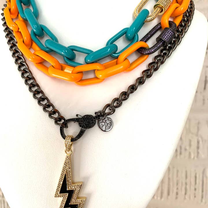 Karli Buxton - Wholesale Link & Chain Necklace - Huey Chunky Enamel Chain Necklace, Customizable Length1