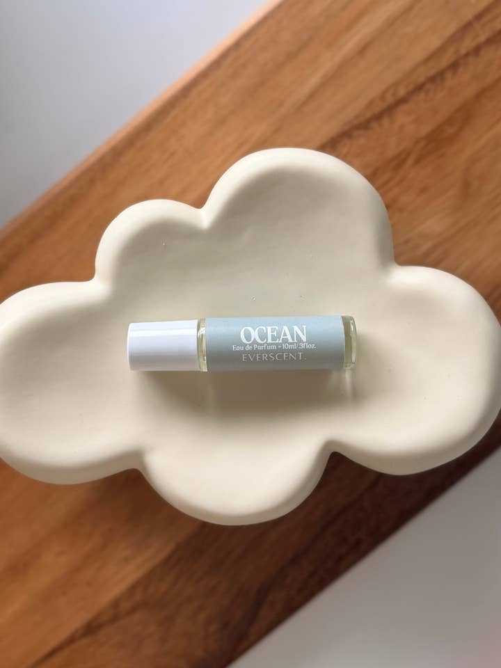 Eau de parfum oil/Ocean roll on perfume for wholesale by Everscent Candle Co.