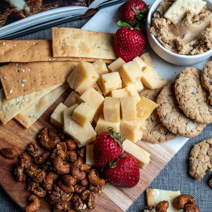 Di Bruno Bros. - Wholesale Nuts - Black Lava Cashews3