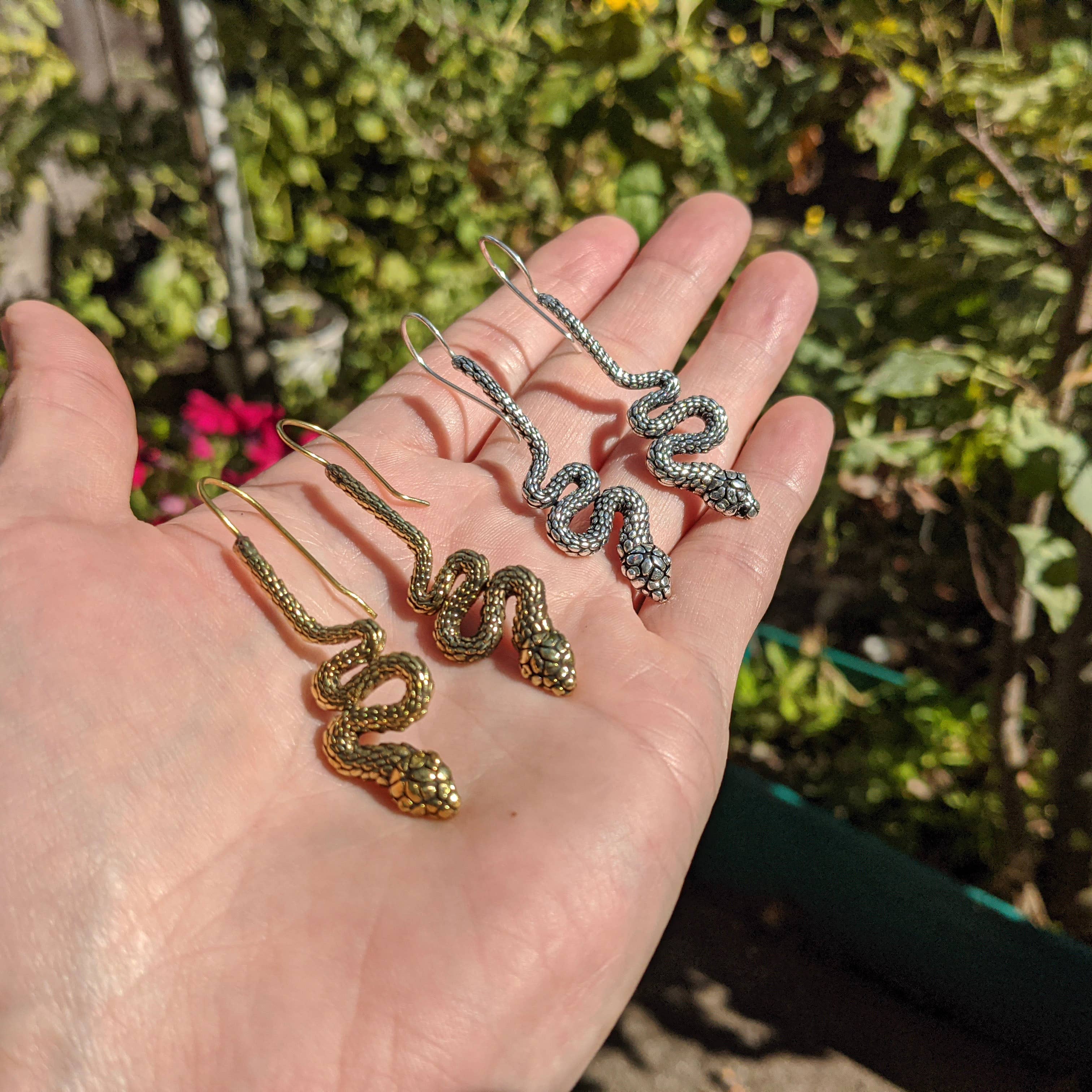 Tenzing Collections - Wholesale Dangle Earrings - Snake Earrings, Golden and Silver14