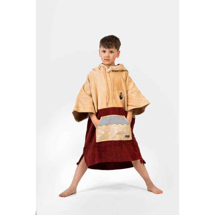 Inventsports Limited - Wholesale Retailer Sample - Unisex Apparel - Wave-Hawaii DUNAS Beach Poncho and changing Robe5
