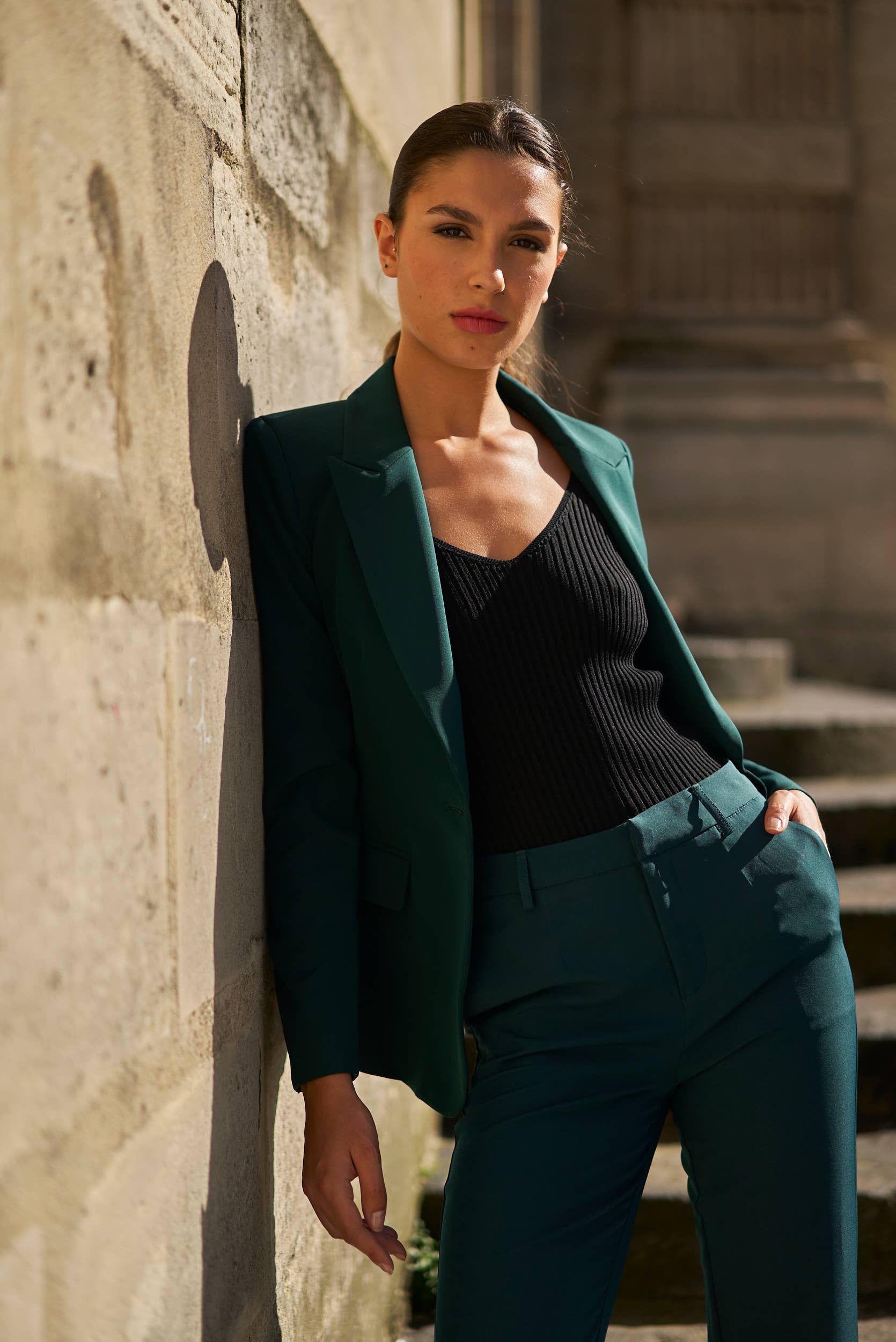 Attentif Paris - Wholesale Suit Jacket - Women's - [Timeless] Fitted single-button plain jacket71