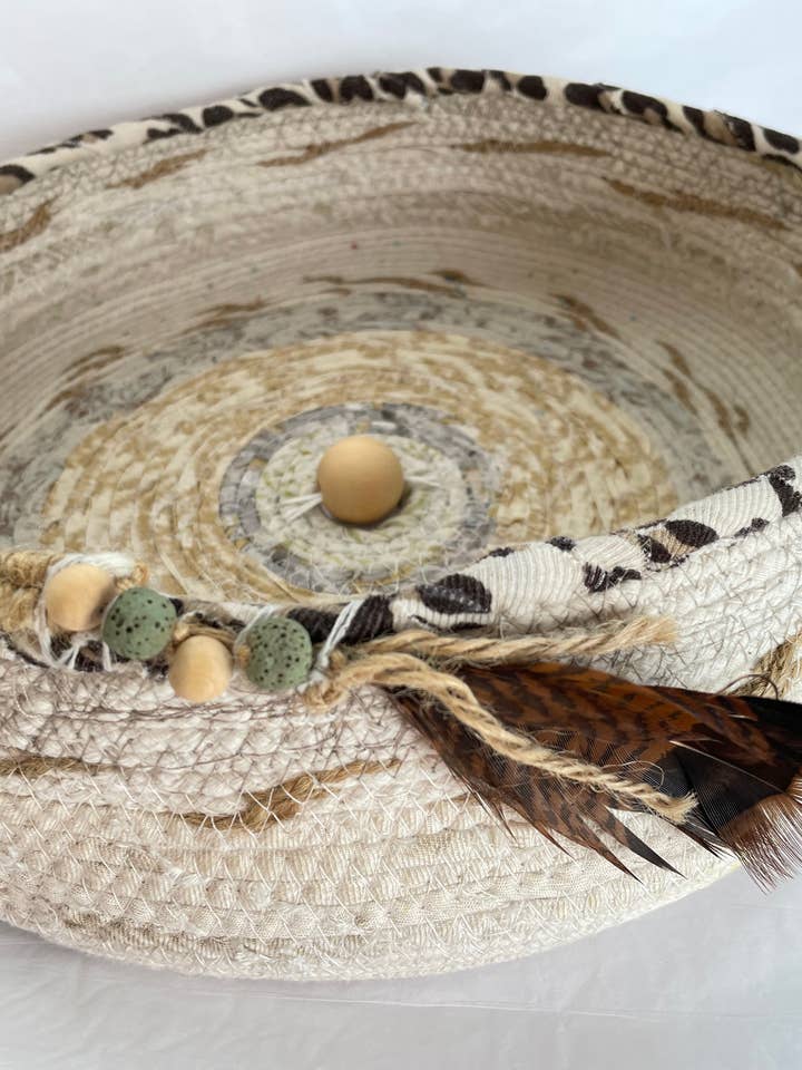 En lille vild rebkurv/bakke for engroshandel hos Sow's Ear