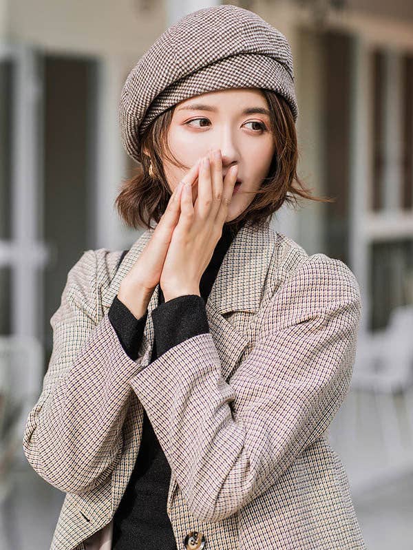 Plush Looks – Großhandel Baskenmütze – Damen – Persönlichkeit gestreift & kariert Baskenmütze6