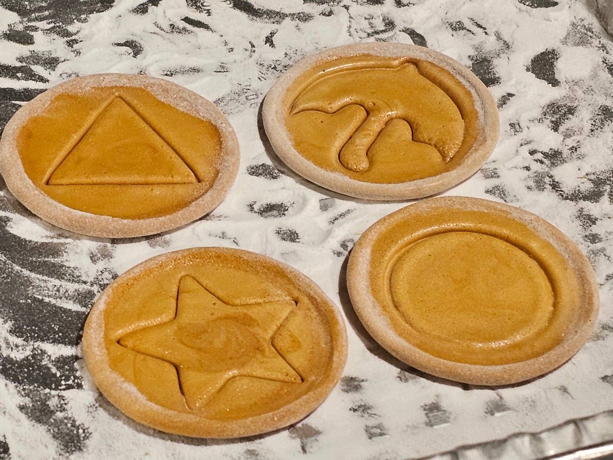 FRKRUS - Wholesale Cookie - BBOB KKI Korean Sugar Cookies in Challenge Silver Tin (4") 6