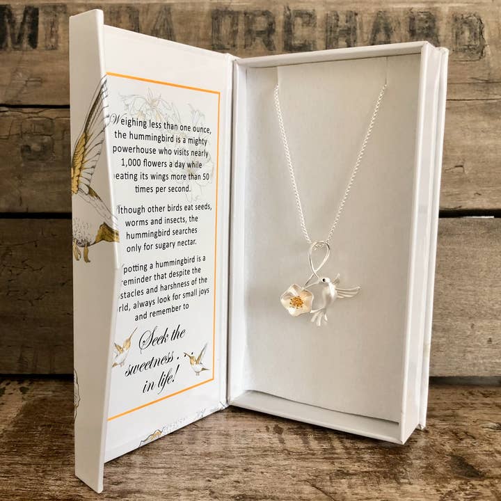 Carol Young Silver - Wholesale Pendant/Charm Necklace - Hummingbird and Flower Necklace Jewelry0