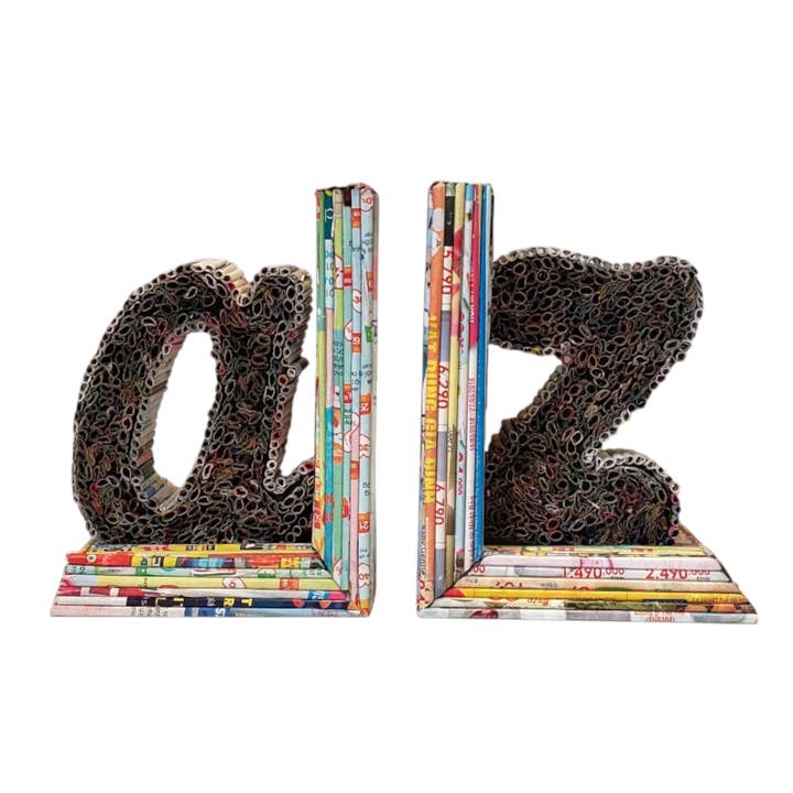 Bokstöd - återvunnet papper för wholesale av The Upcycled Paper Company