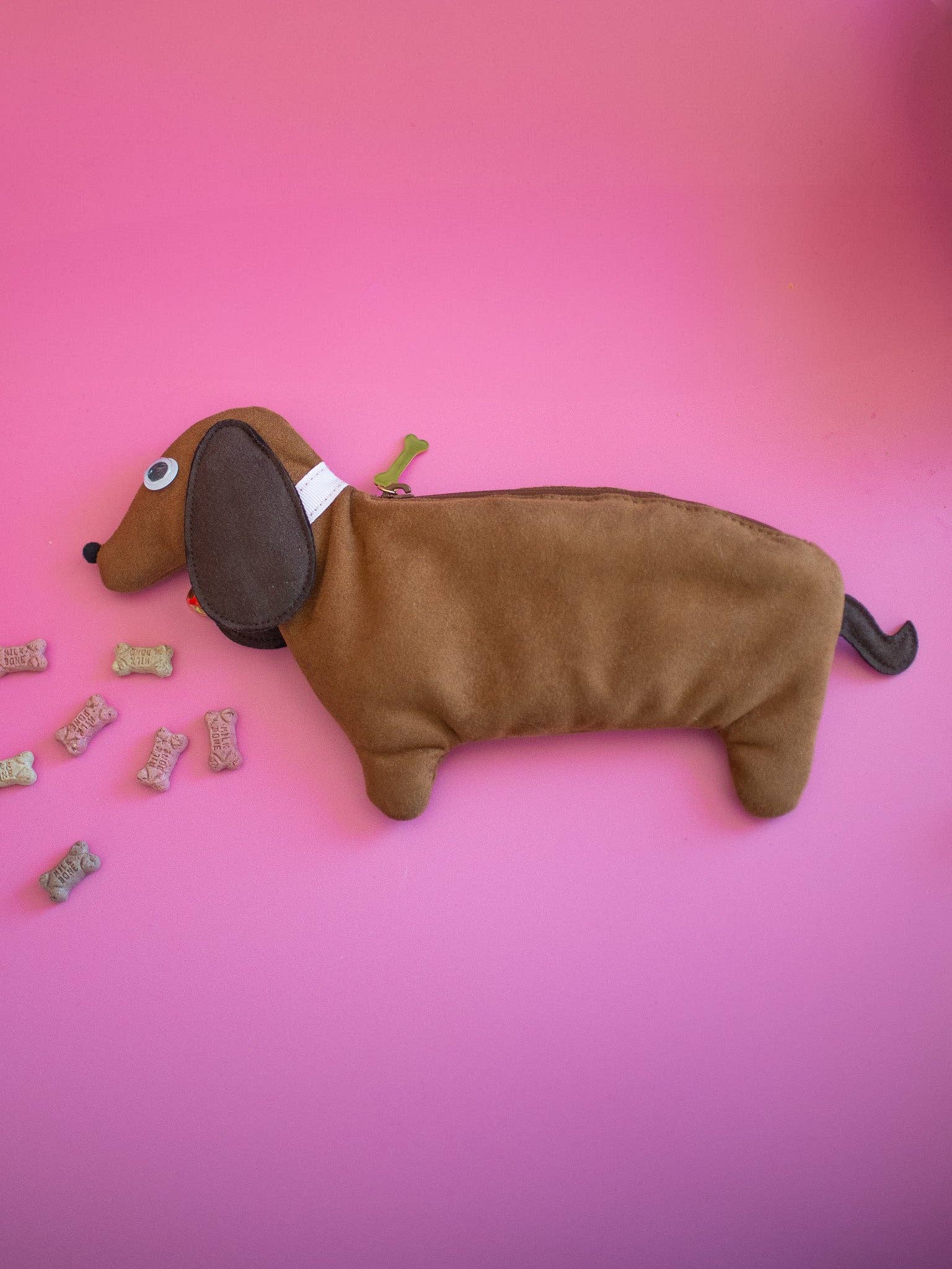 A Shop of Things - Wholesale Pouch – Women’s - Dachshund Smell Proof Bag5