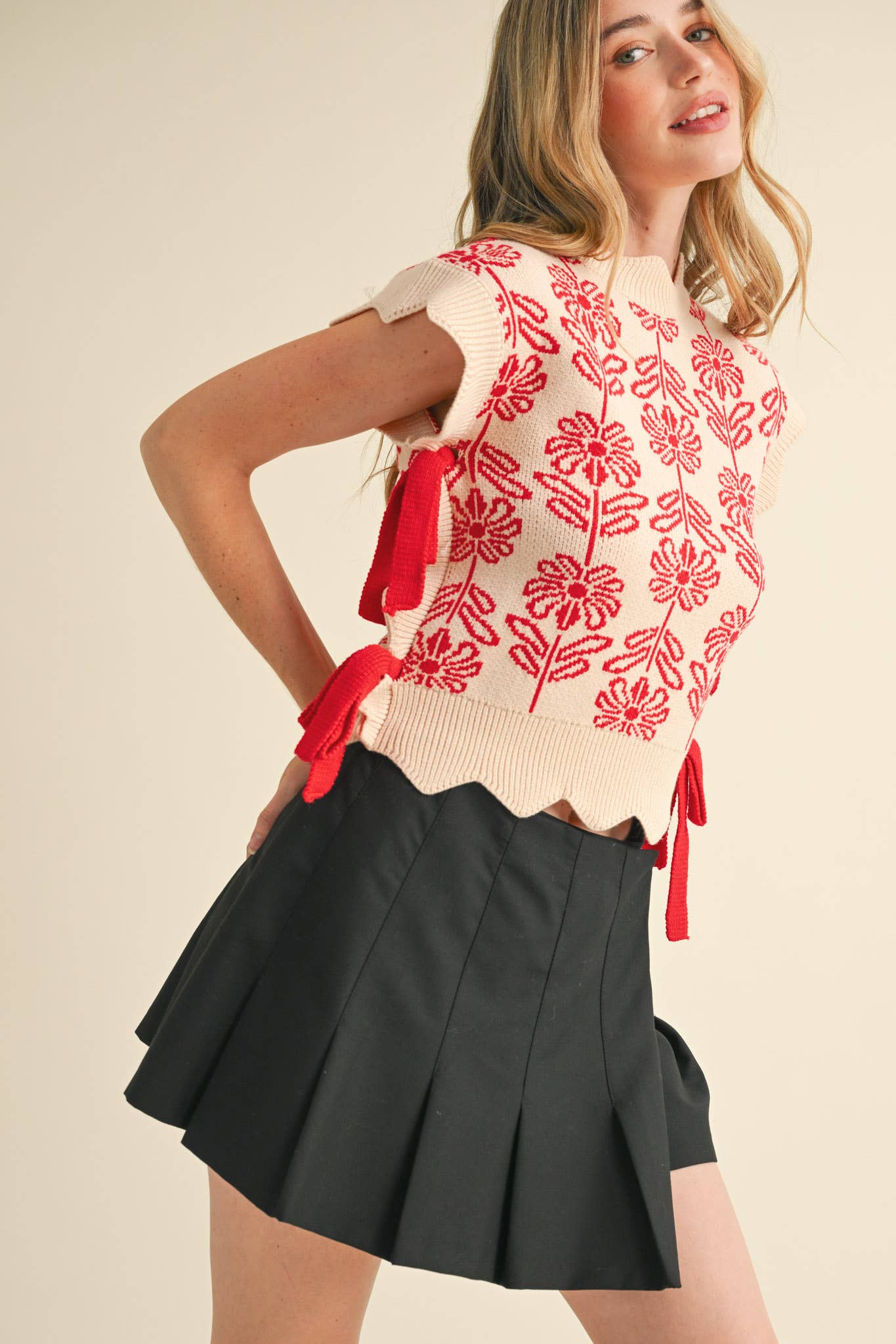 &MERCI – wholesale Tröjväst – Dam – MOCKNECK BLOMMIG TRÖJVÄST MSW1074320